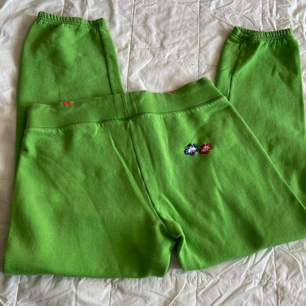 Early 2000s Pink Victoria's Secret sweatpants tracksuit